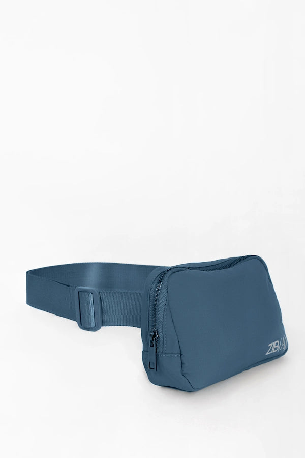 ESSENTIAL BELT BAG NAVY BLUE