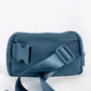 ESSENTIAL BELT BAG NAVY BLUE